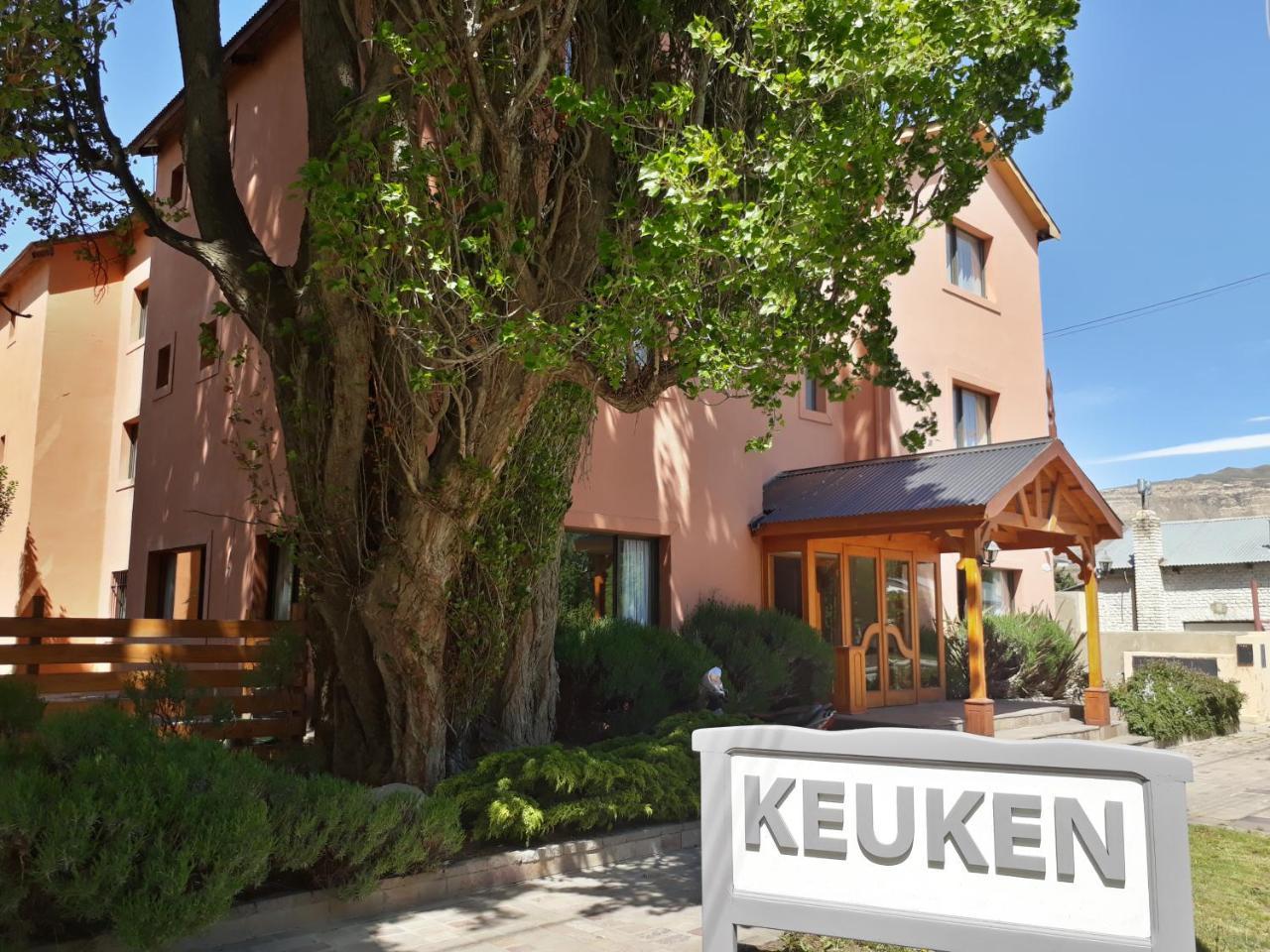 Keuken Hotel エル・カラファテ エクステリア 写真
