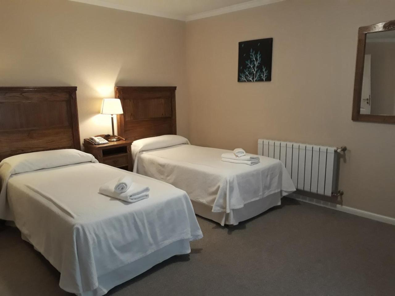 Keuken Hotel エル・カラファテ エクステリア 写真