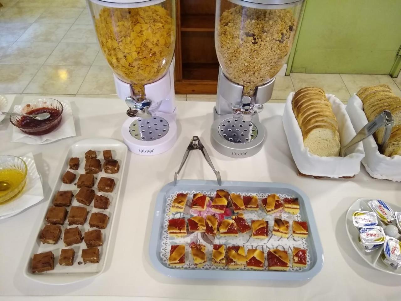 Keuken Hotel エル・カラファテ エクステリア 写真